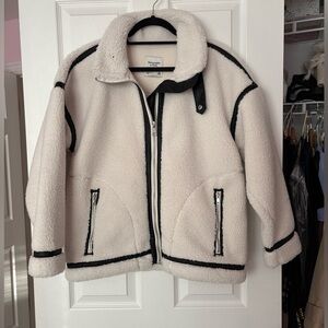 Abercrombie & Fitch contrast trim Sherpa